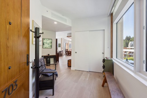 703-6687 Nelson Avenue, West Vancouver, BC 