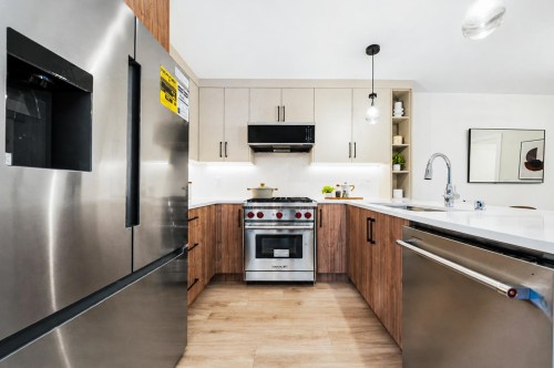 970 Park Drive, Vancouver, BC 