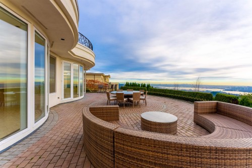 1409 Chartwell Drive, West Vancouver, BC 