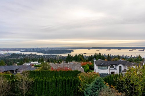 1409 Chartwell Drive, West Vancouver, BC 