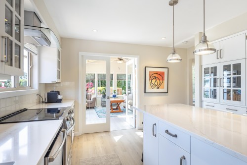 7065 Dale Road, Sechelt, BC 
