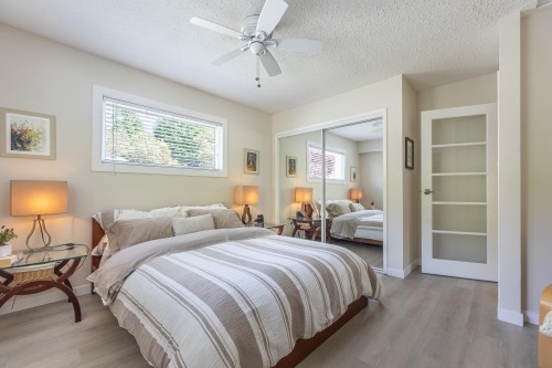 7065 Dale Road, Sechelt, BC 