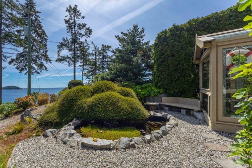 7065 Dale Road, Sechelt, BC 