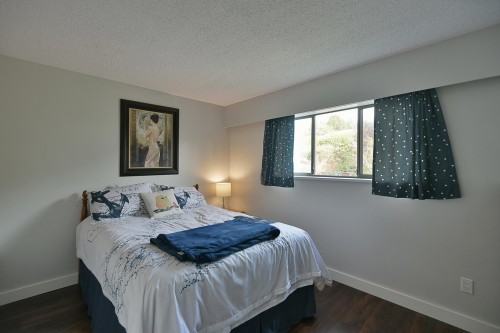 4926 Laurel Avenue, Sechelt, BC 
