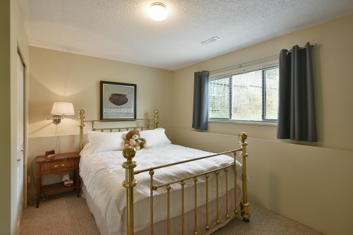 4926 Laurel Avenue, Sechelt, BC 