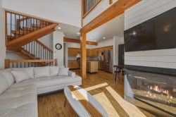 22-39758 Government Road Squamish, BC V8B 0G3