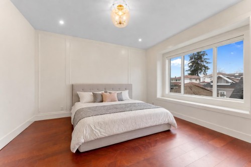 2719 46Th Avenue E, Vancouver, BC 
