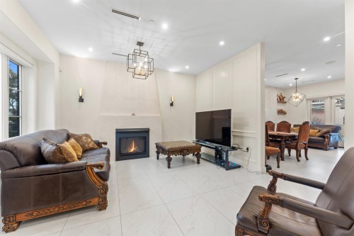 2719 46Th Avenue E, Vancouver, BC 