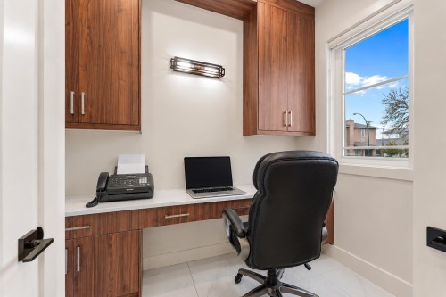 2719 46Th Avenue E, Vancouver, BC 