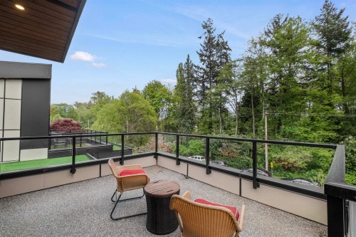 1126 Heywood Street, North Vancouver, BC 