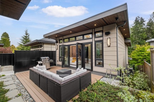 1126 Heywood Street, North Vancouver, BC 