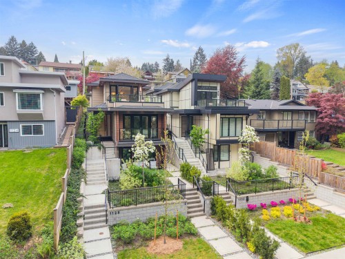 1126 Heywood Street, North Vancouver, BC 