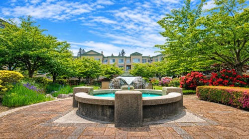 211-2985 Princess Crescent, Coquitlam, BC - Outdoor