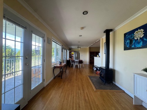 7273 Braeside Drive, Burnaby, BC 