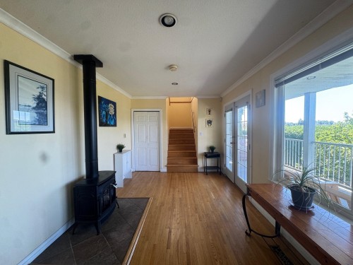 7273 Braeside Drive, Burnaby, BC 