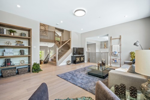 24461 Jenewein Drive, Maple Ridge, BC - Indoor