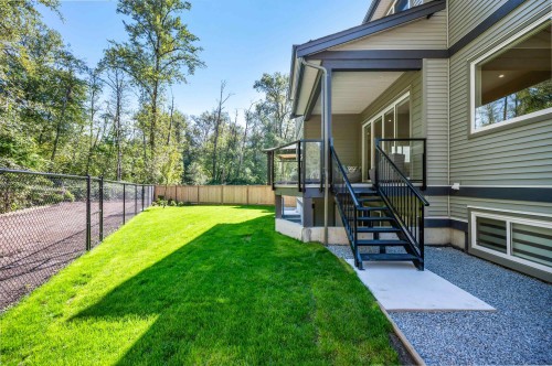 24461 Jenewein Drive, Maple Ridge, BC - Outdoor