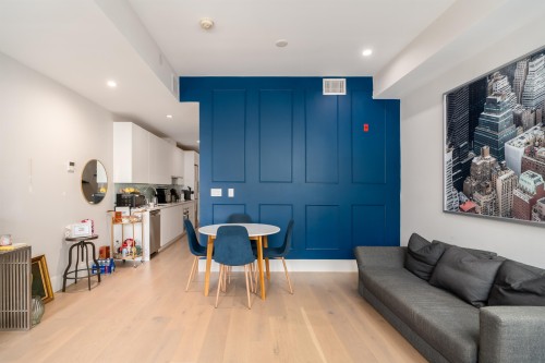 104-1591 Bowser Avenue, North Vancouver, BC 