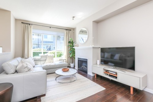 32-9133 Sills Avenue  Richmond, BC V6Y 4H6