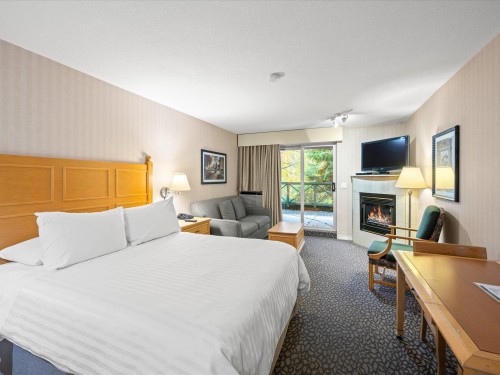 202-4319 Main Street  Whistler, BC V8E 1B1