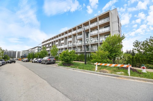 317-9888 University Crescent, Burnaby, BC 