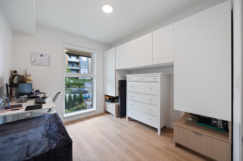317-9888 University Crescent, Burnaby, BC 