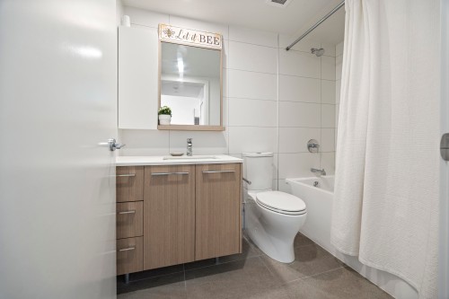 317-9888 University Crescent, Burnaby, BC 