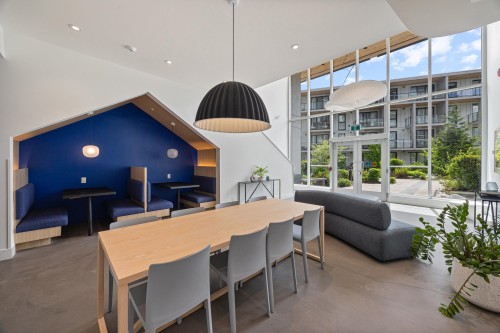 317-9888 University Crescent, Burnaby, BC 