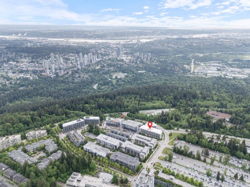 317-9888 University Crescent, Burnaby, BC 
