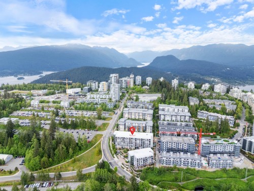 317-9888 University Crescent, Burnaby, BC 
