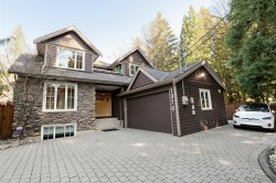 1376 Dyck Road  North Vancouver, BC V7K 1S2