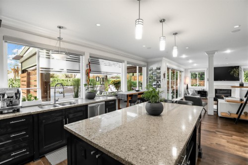 1376 Dyck Road, North Vancouver, BC 