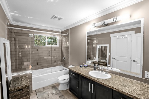 1376 Dyck Road, North Vancouver, BC 