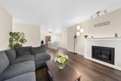 209-11963 223 Street Maple Ridge, BC V2X 5Y4