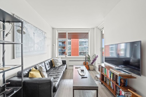 710-209 7Th Avenue E, Vancouver, BC - Indoor
