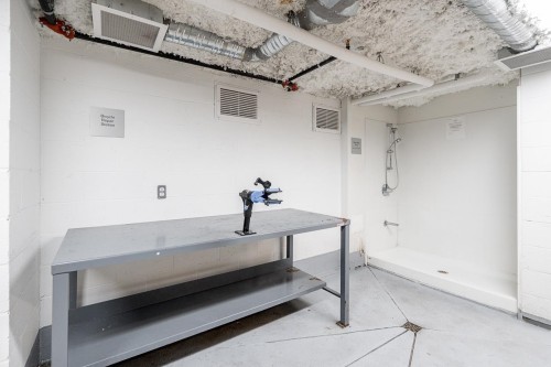 710-209 7Th Avenue E, Vancouver, BC - Indoor