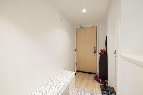 208-9888 University Crescent, Burnaby, BC 