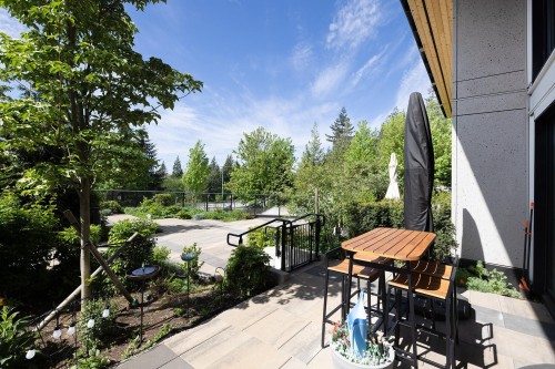 208-9888 University Crescent, Burnaby, BC 