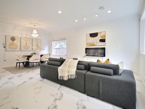 2709 37Th Avenue W, Vancouver, BC 