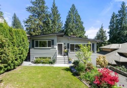3642 Sykes Road  North Vancouver, BC V7K 2A7