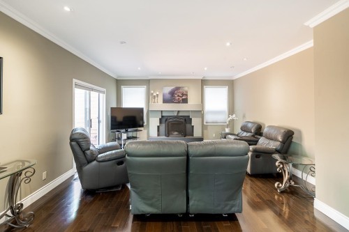 7460 Burnham Court, Burnaby, BC - Indoor Photo Showing Living Room With Fireplace
