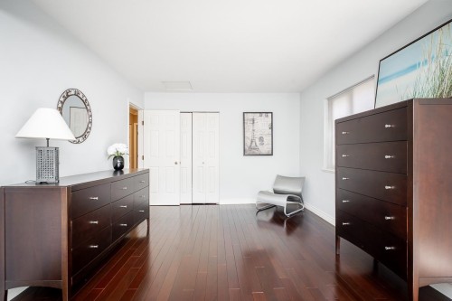 7460 Burnham Court, Burnaby, BC - Indoor