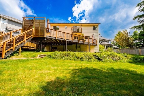 7460 Burnham Court, Burnaby, BC - Outdoor With Deck Patio Veranda