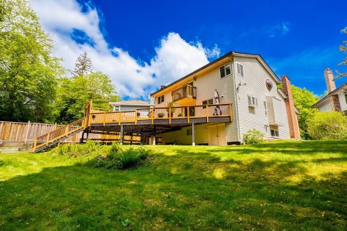 7460 Burnham Court, Burnaby, BC - Outdoor With Deck Patio Veranda