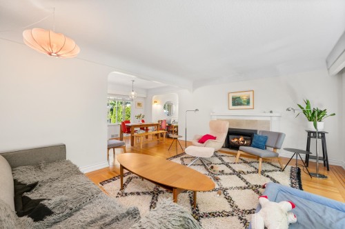 2323 23Rd Avenue W, Vancouver, BC 