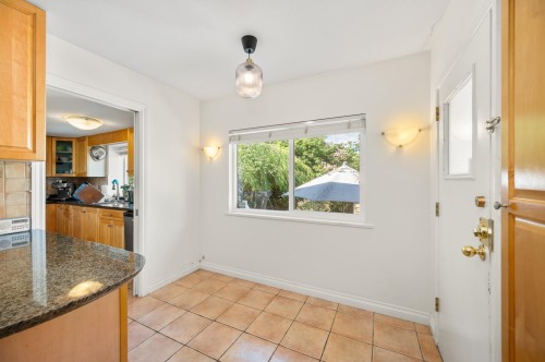 2323 23Rd Avenue W, Vancouver, BC 