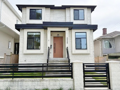 2026 32Nd Avenue E, Vancouver, BC 