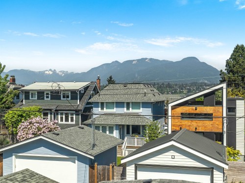 2889 Mcgill Street, Vancouver, BC 