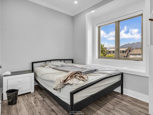 2889 Mcgill Street, Vancouver, BC 