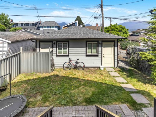 2889 Mcgill Street, Vancouver, BC 